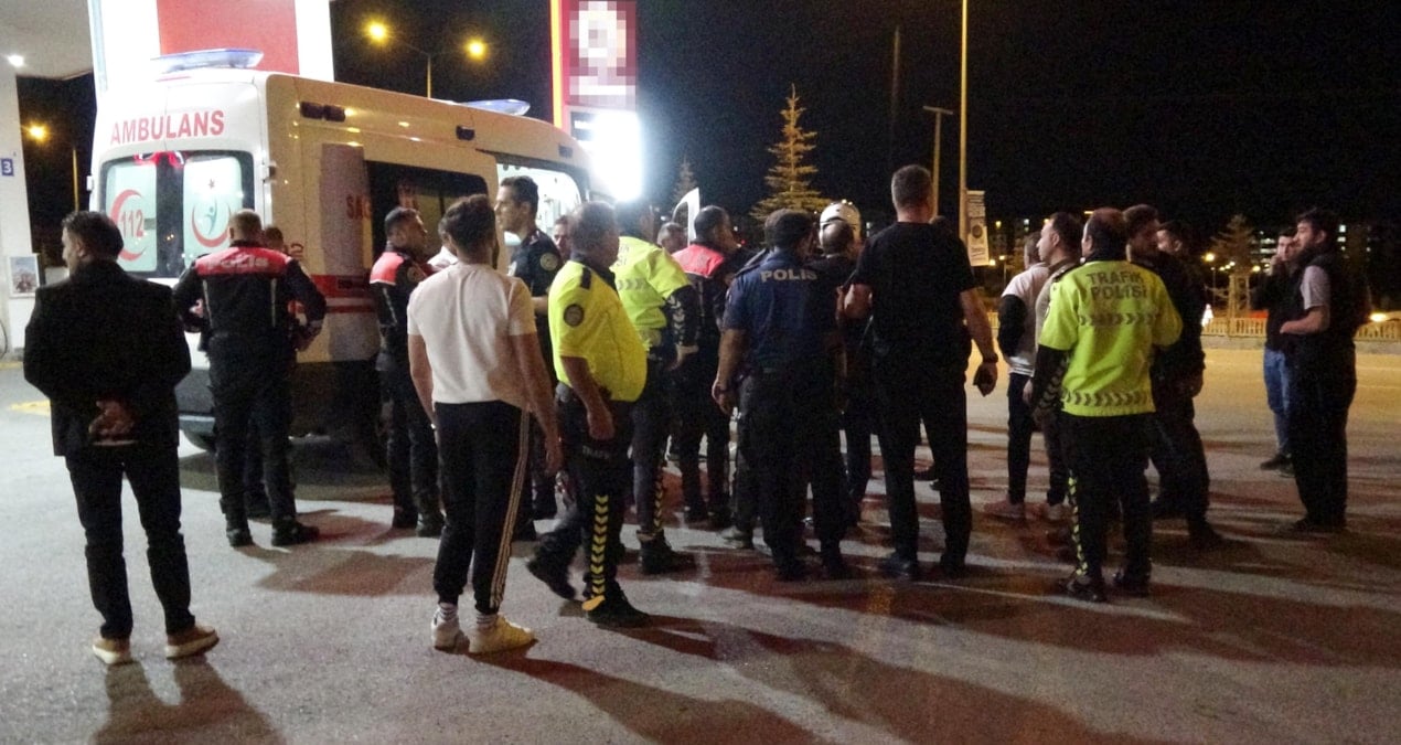 bicaklarla saldirdilar iki aile altin parasi icin birbirine girdi JMj7hdWm