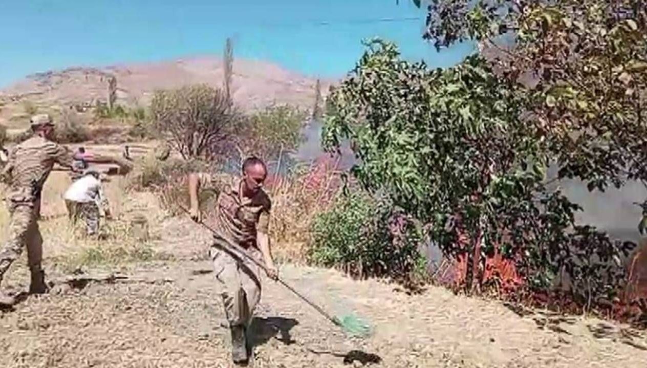 diyarbakirda korkutan yangin BOBSbUMx