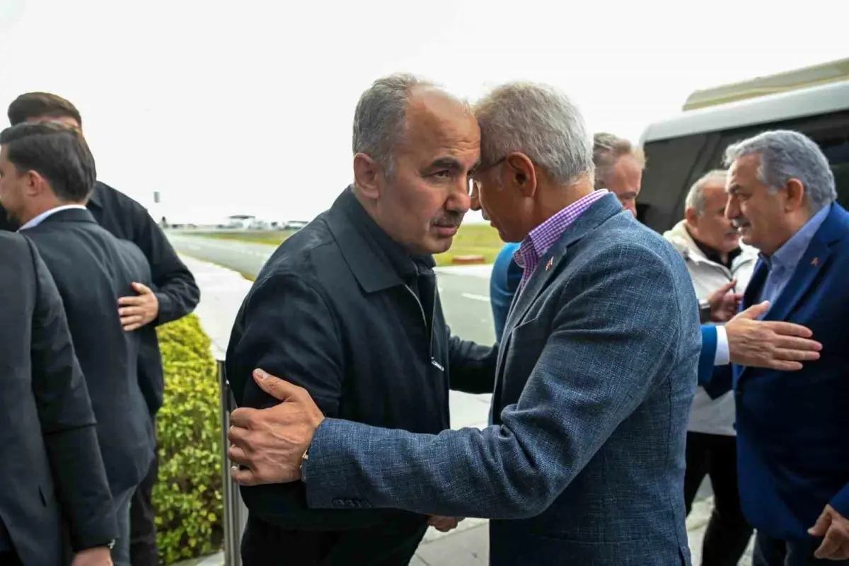 rizede sel yaralarini sarmak icin calismalar basladi 6srT5Vpi