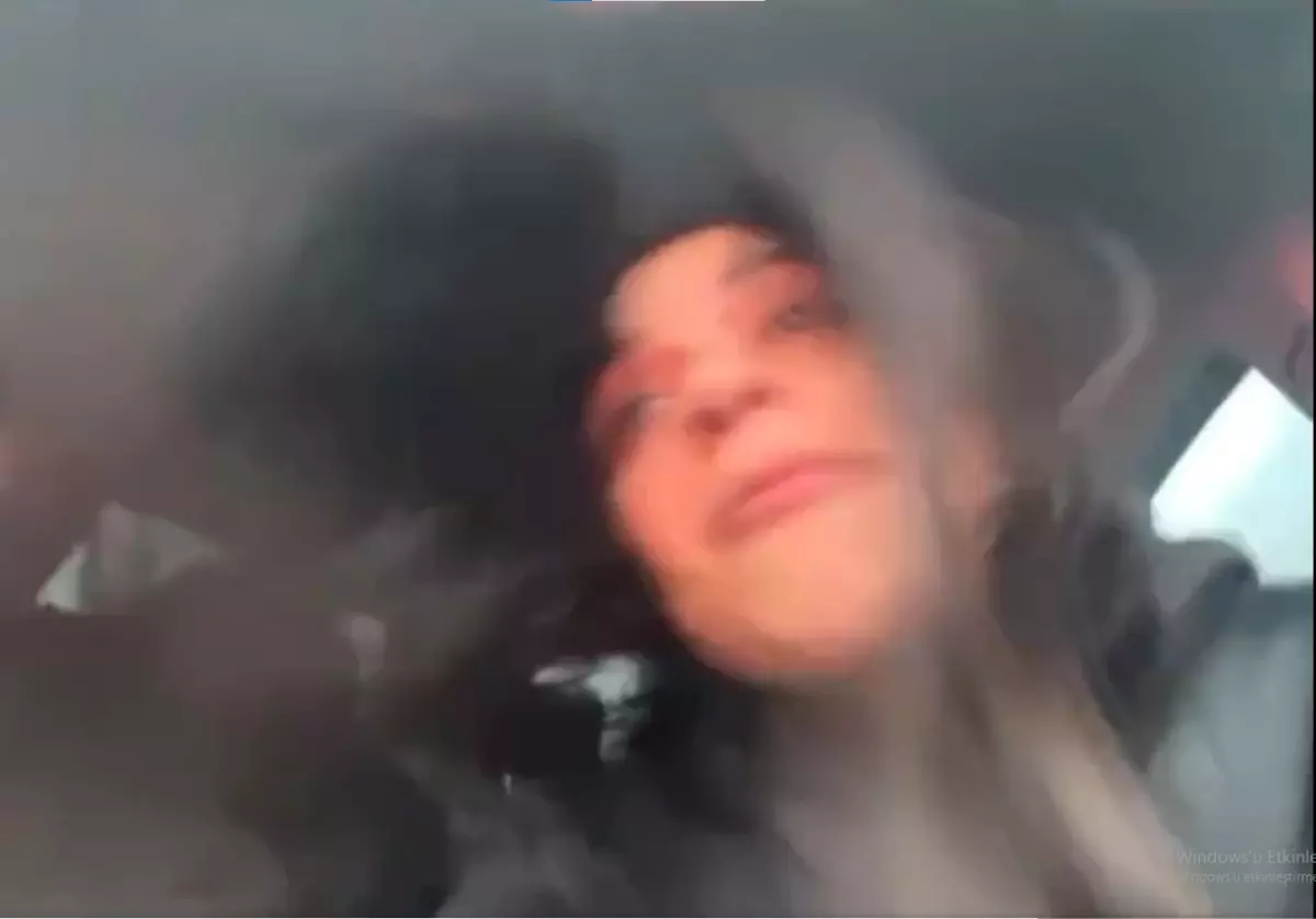 telefonla video cekerken olumden donduler 9BRyIyiq.jpg