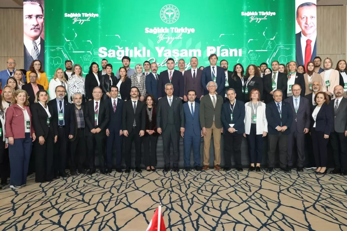 saglik bakanindan sigaraya sifir tolerans lI9a79sj.jpg