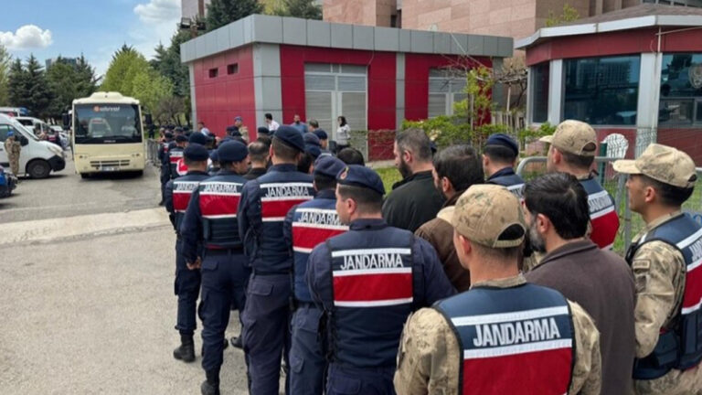 dev-operasyon-70-supheli-parmakliklar-ardinda-UlevQYjq